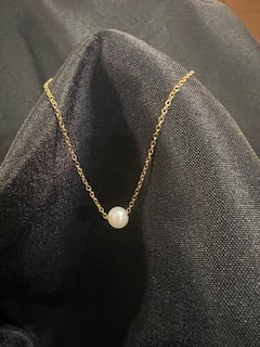 Pearl Pennant Necklace